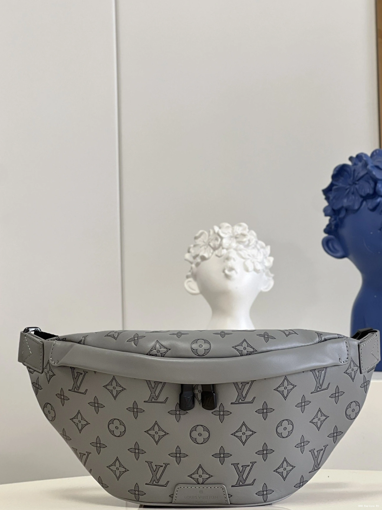 Aaa replica bags BUMBAG LOUIS DISCOVERY VUITTON 0709